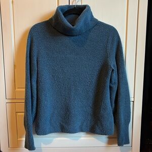 BANANA REPUBLIC Size S Stitch Turtleneck Sweater in Lush Blue